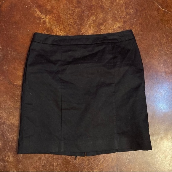 Ladies Basic Black Career Mini Skirt - Picture 1 of 4